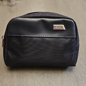 Tumi For Delta Black Travel Pouch